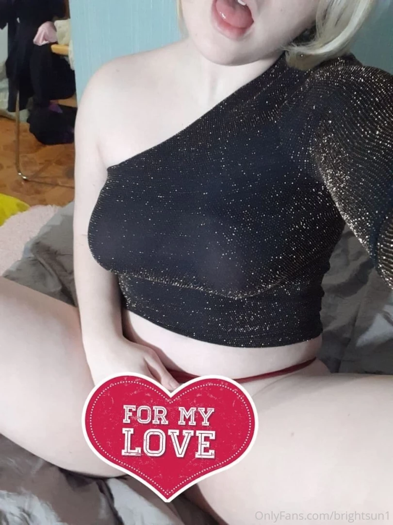 I want to take off my panties and check how horny the pussy is i will 