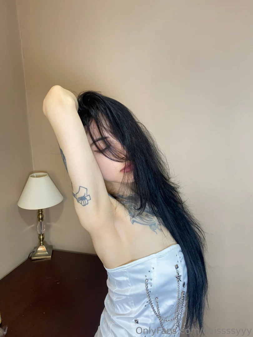 Black or white if you had to choose what would it be the mystery of part 1 