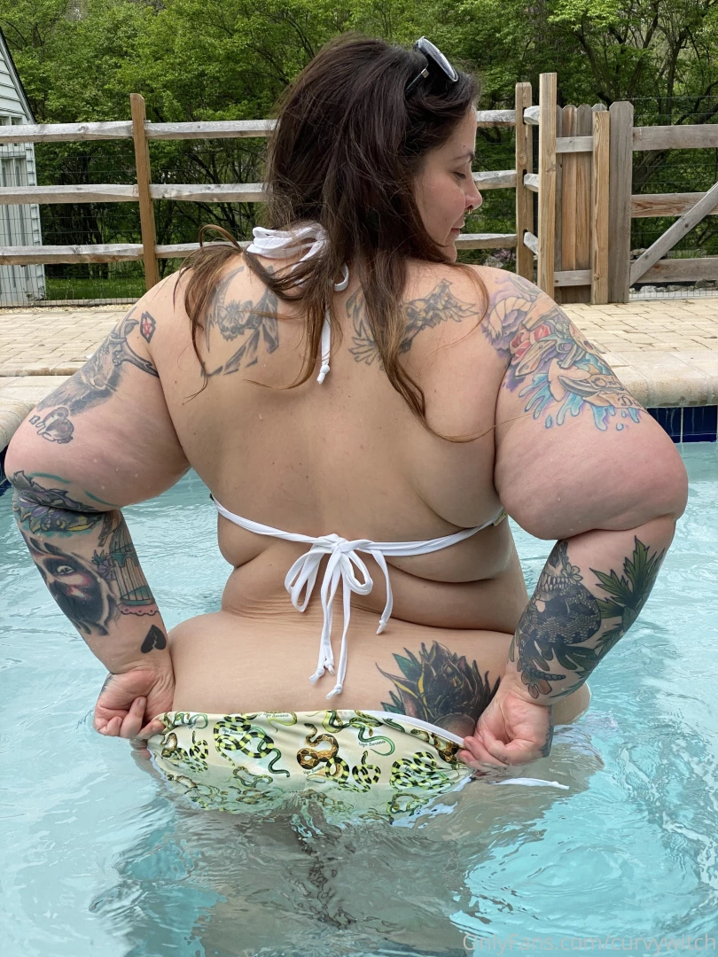 Listen i don t want any tan lines come back tomorrow to see more i 