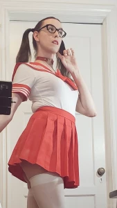 Join me on me live on cam right now www chaturbate com stephiescarlet part 1