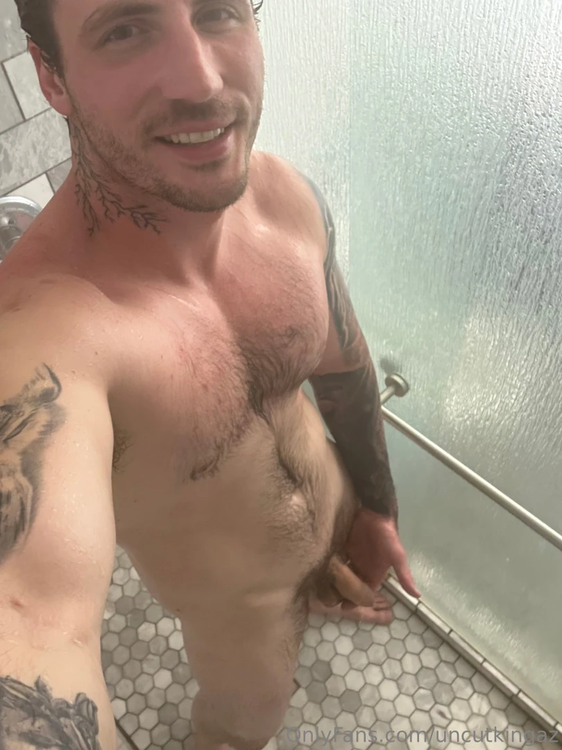 Some nudes for you guys before i get pegged part 8 