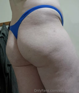 I always did look good in blue