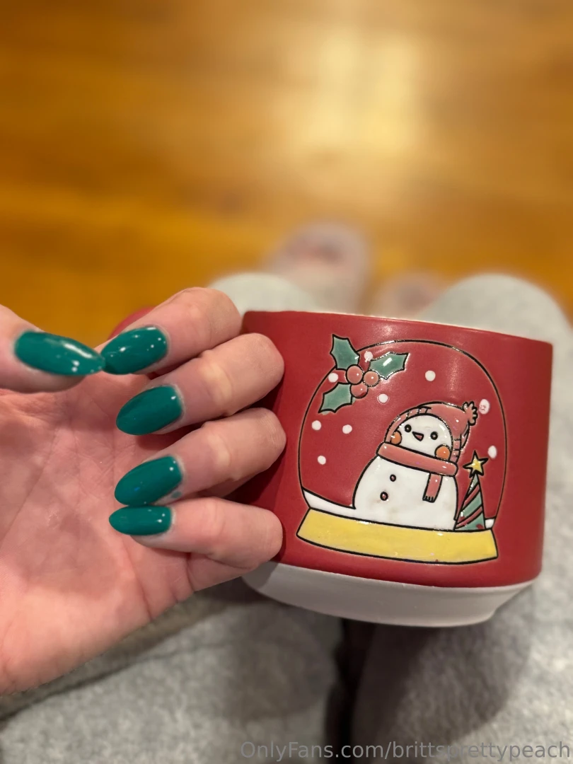 Been sad today so i got my nails done i hope you all are having a good 
