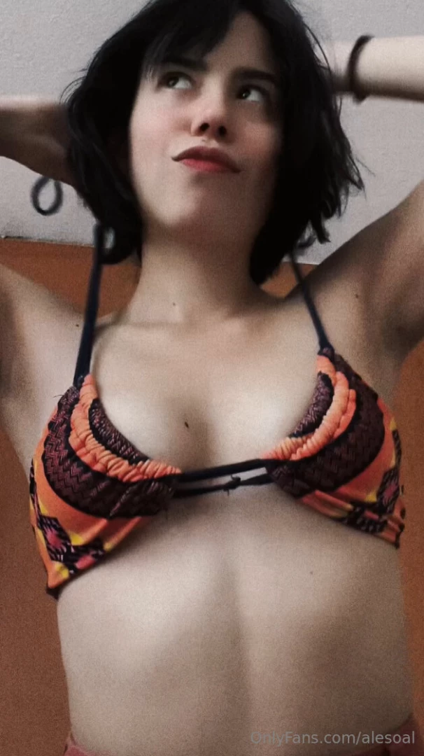 Hola te dej unas mejor en alesoal1995 part 1 