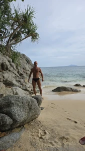 The other side of the beach by the cliff part 1