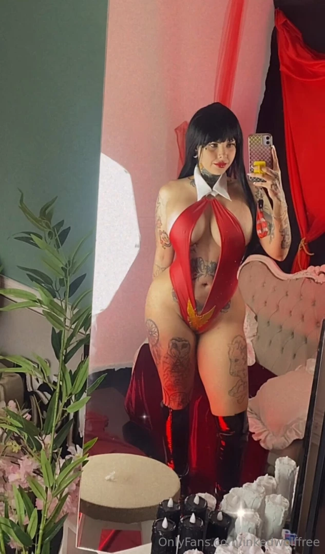 Im back did y all miss me vampirella is coming to my of this halloween 