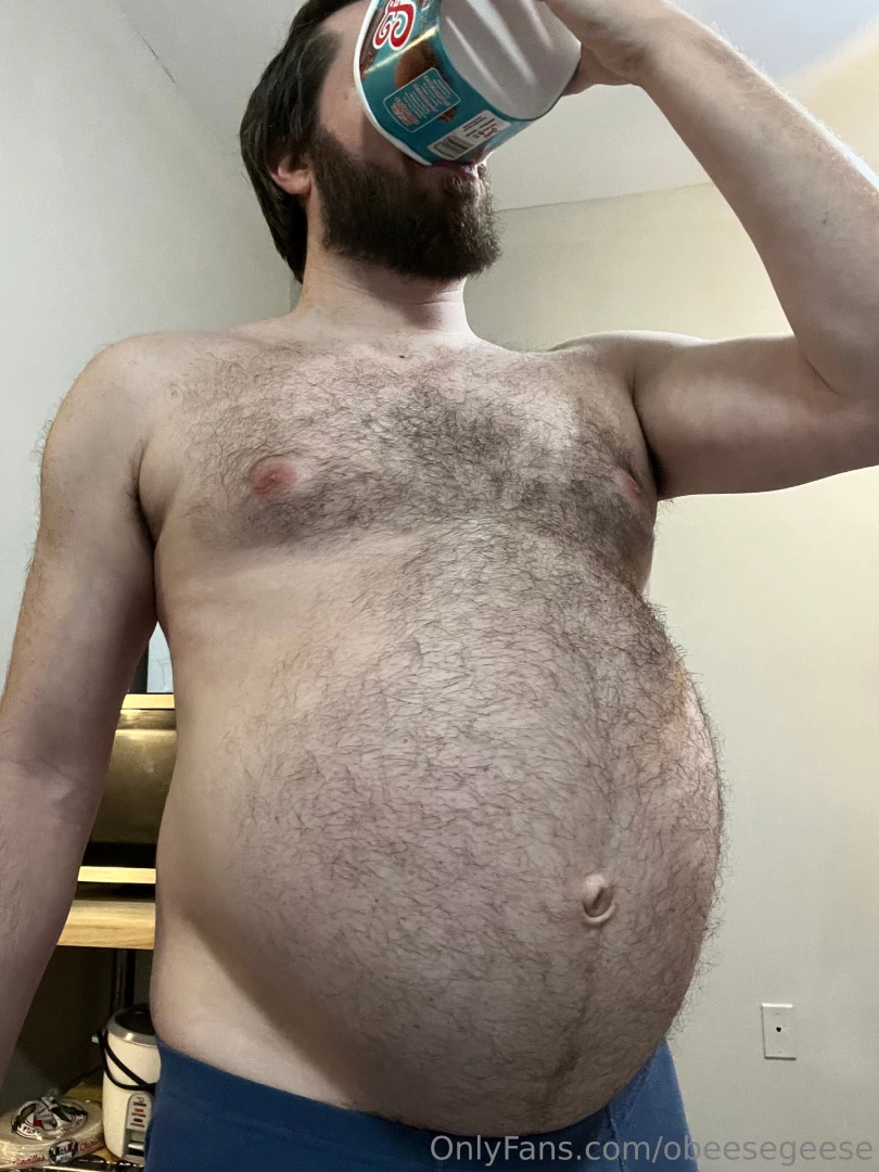 A whole pizza wasn t enough for this gut still needed to chug a whole 