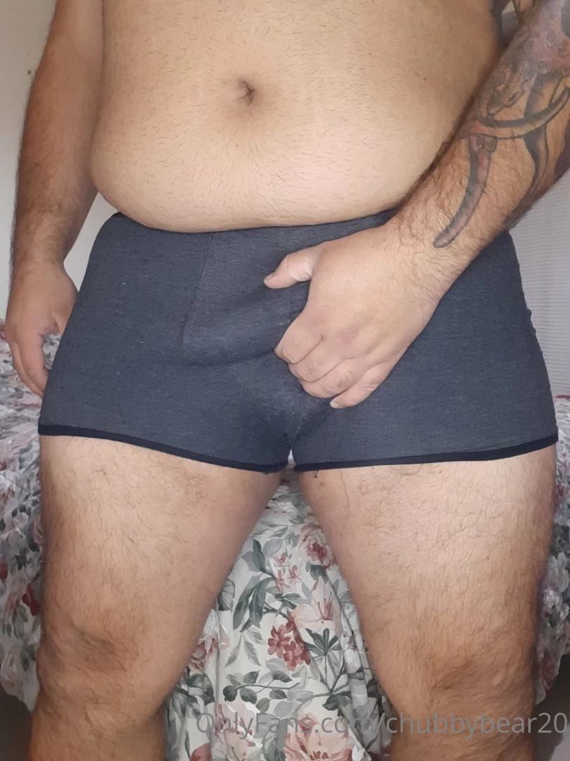 After these pics i made some very hot videos if you want to see them part 2 