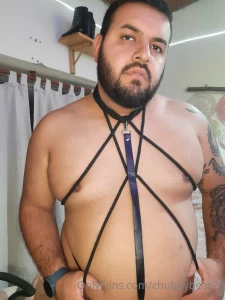 Who is a fan of bdsm do you prefer to dominate or be dominated leave
