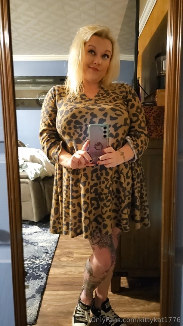 He couldn t keep his hands off me in the dress kept sliding his hand 