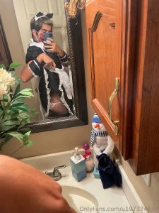 Femboy friday ima probably start posting again 3 well start posting at part 2