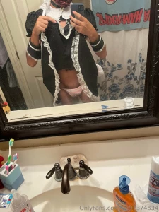 Femboy friday ima probably start posting again 3 well start posting at part 4