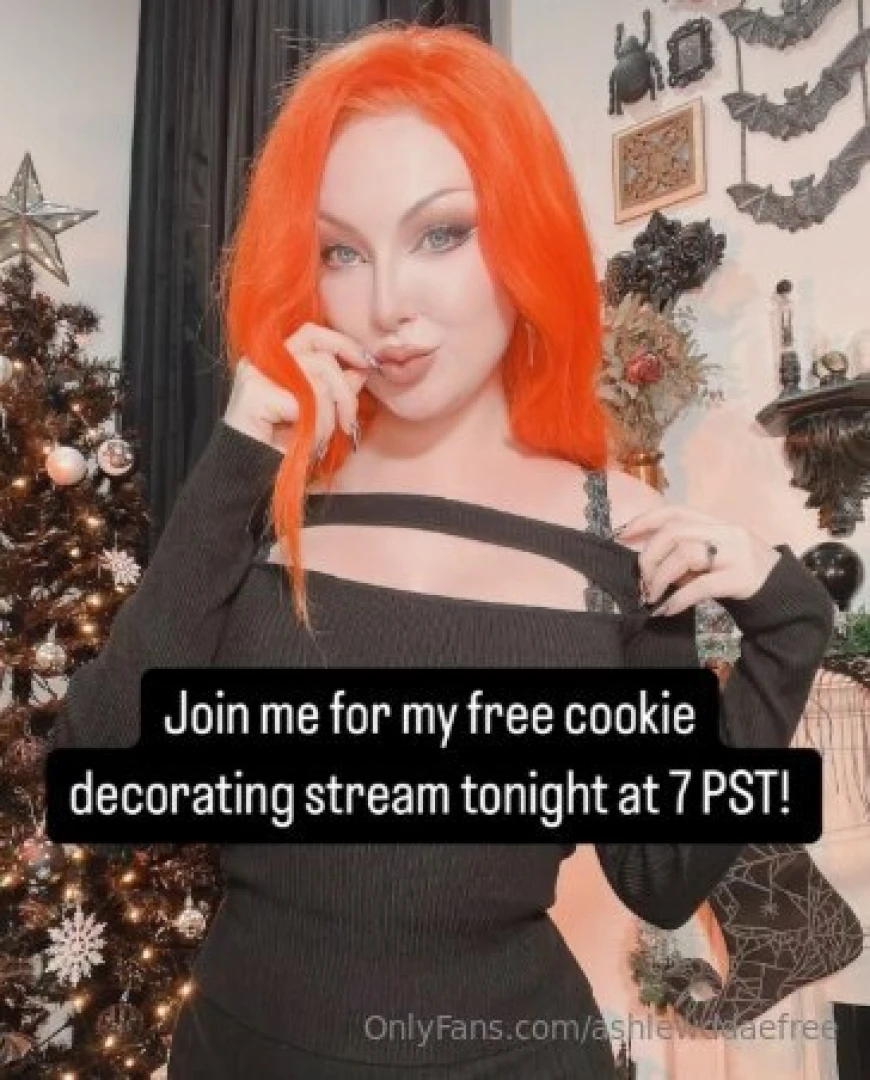 It s almost time to join me sweetie go over to my vip page don t miss 