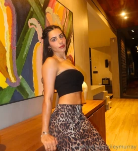 Message me i wanna show you something part 4