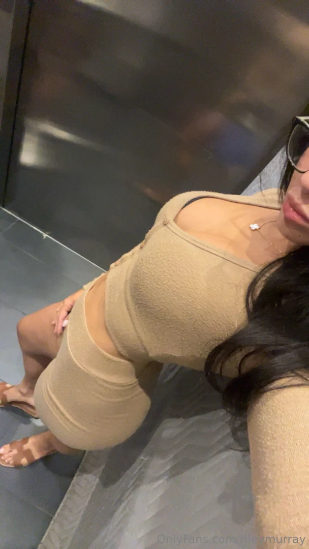 Stuck in the elevator 