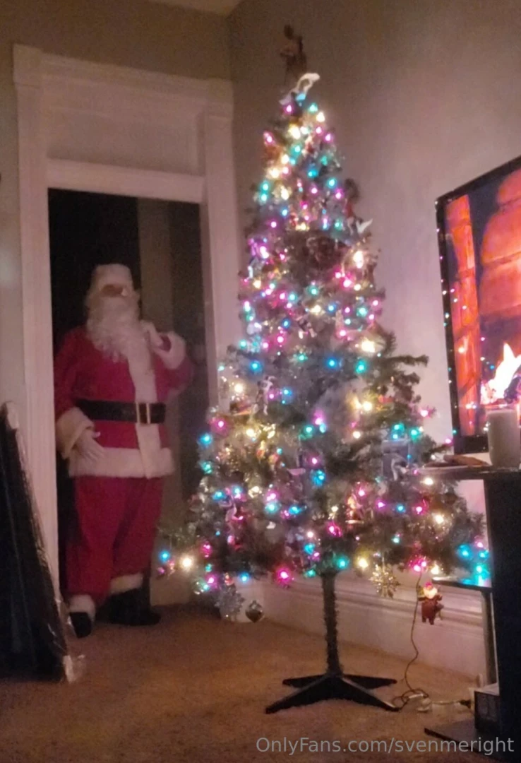 Merry happy christmas holidays here it is the sfw to start but it is part 29 