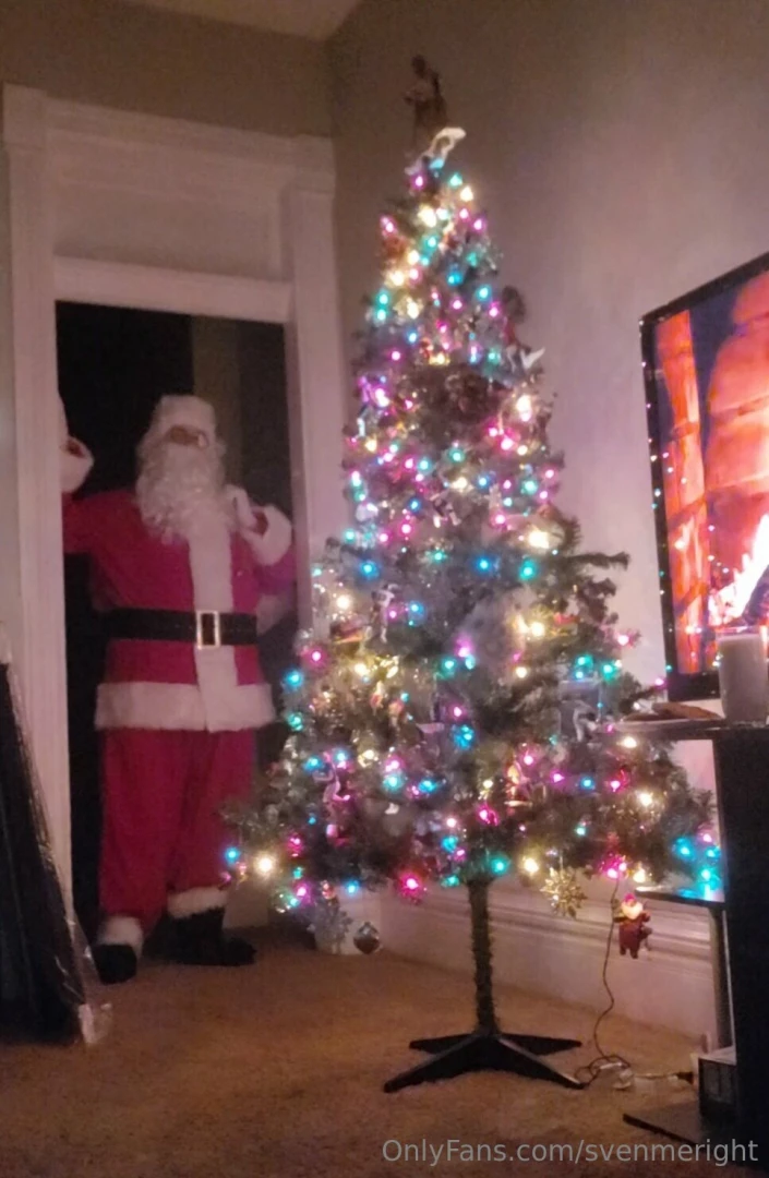 Merry happy christmas holidays here it is the sfw to start but it is part 38 