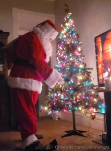 Merry happy christmas holidays here it is the sfw to start but it is part 25