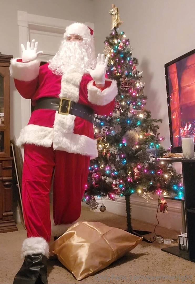 Merry happy christmas holidays here it is the sfw to start but it is part 36 