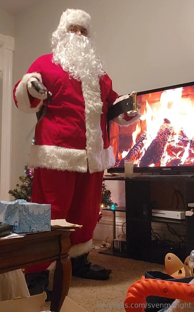 Merry happy christmas holidays here it is the sfw to start but it is part 22 