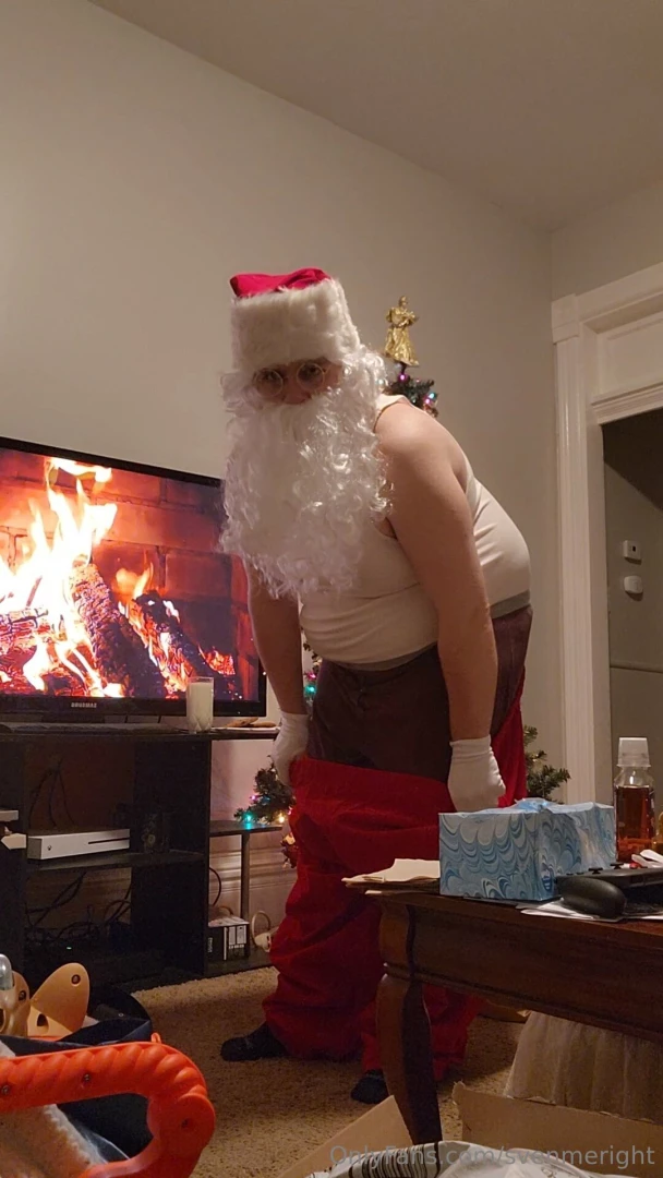 Merry happy christmas holidays here it is the sfw to start but it is part 1 