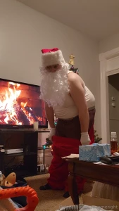 Merry happy christmas holidays here it is the sfw to start but it is part 1