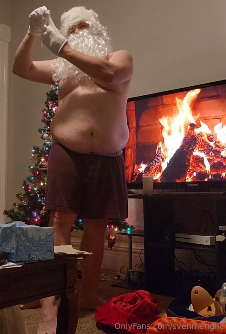 Merry happy christmas holidays here it is the sfw to start but it is part 37 