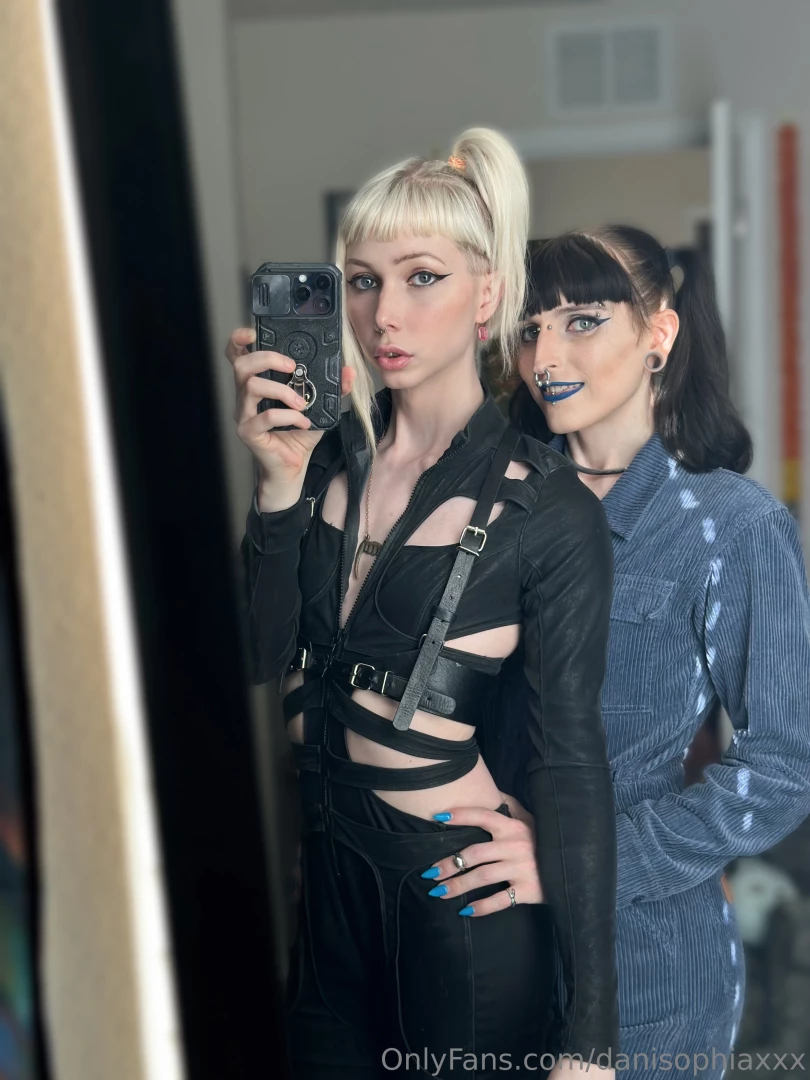 I am going live tomorrow friday feb 14 at 6-9 pm cst 7-10 pm est 4-7 