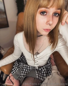 I don t know who needs to hear this but your weekend will be 89 better