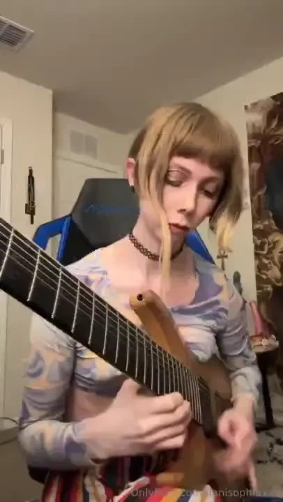 Get you a girl that can shred and drain your balls lt 3 