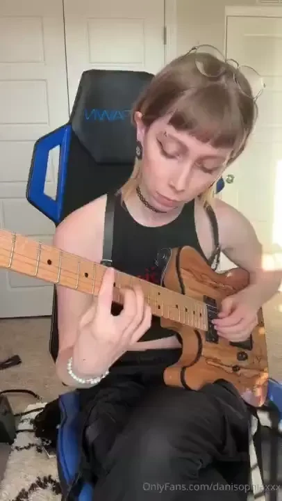 This is my favorite ballad to play called body and soul hope you enjoy 