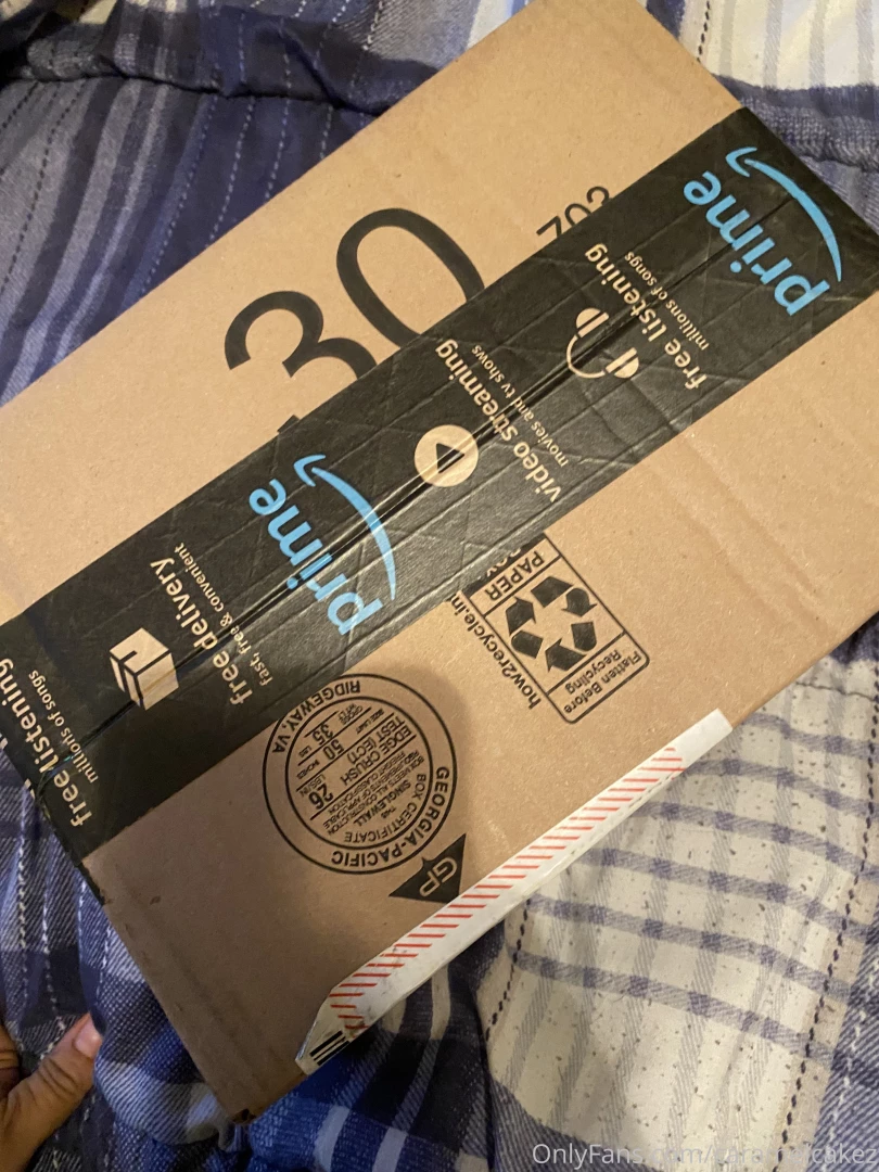 Look what finally came in go check your inbox if you helped me you got 