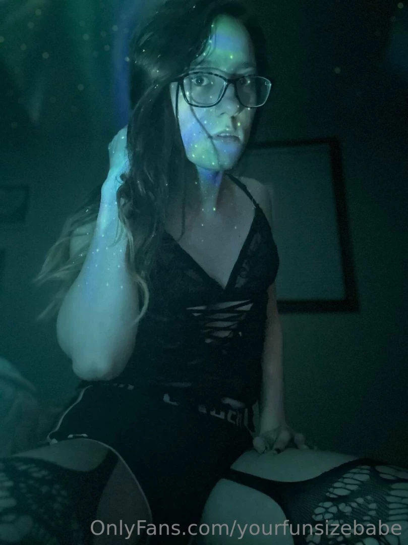 Mmm what s up i love taking photos this is so much fun part 1 