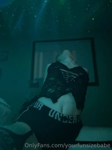 Mmm what s up i love taking photos this is so much fun