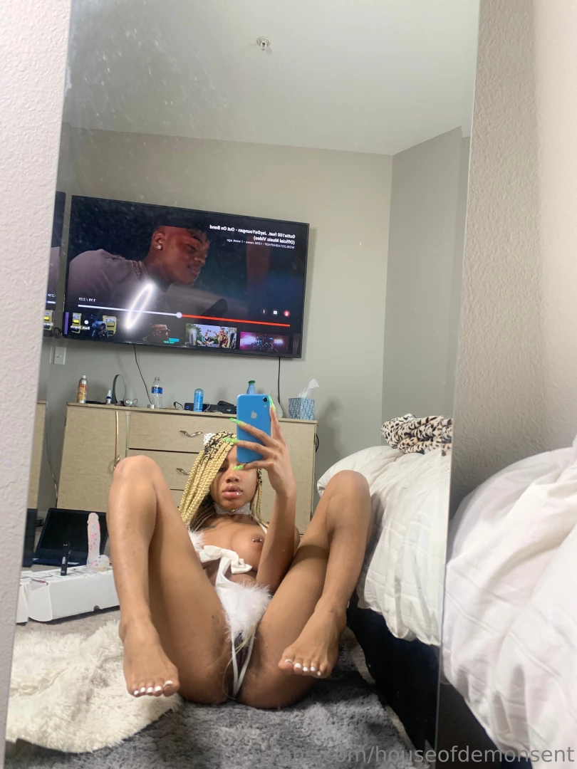 Can i be your favorite kitty happy tittietuesday fetish hairy pussy part 4 