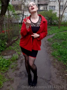 I love it when i m wearing stockings and the breeze caresses my ass part 5
