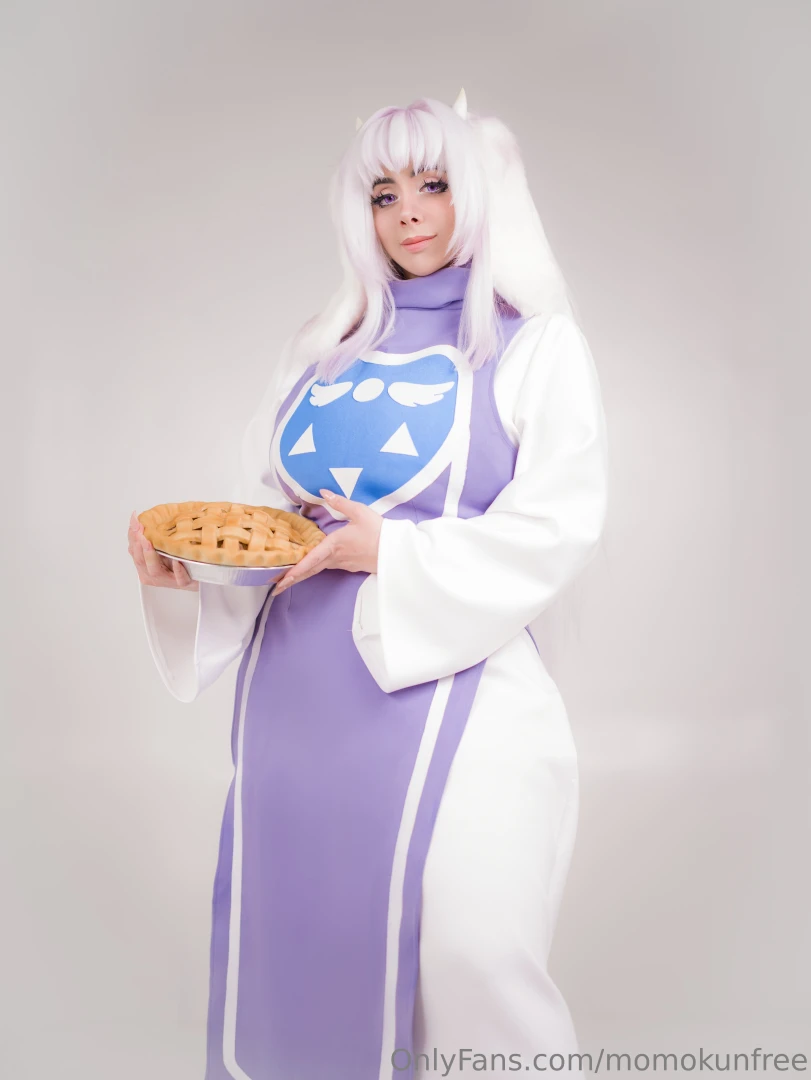 Want to know what my favorite kind of pie is sub to my main momokun if 