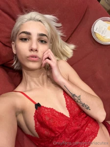 Red suits me well part 5