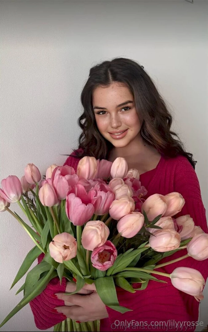 She s waiting for you julyyysfree sexy julyyysfree with big tits and part 448 