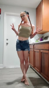 Who knew the kitchen could be this hot part 1