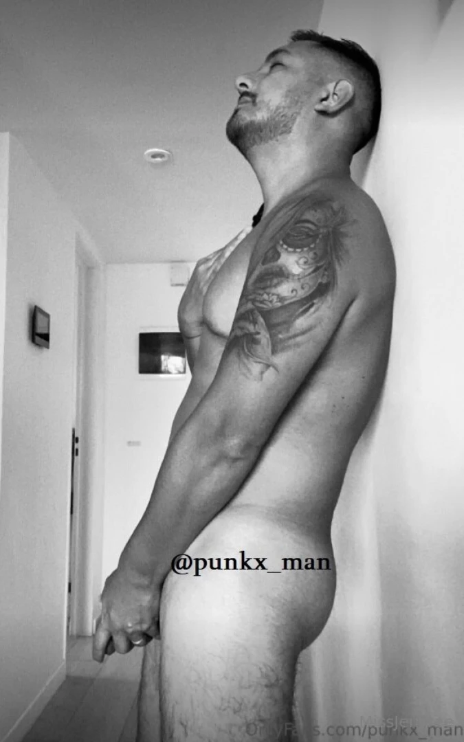 What a dilf - started july 12 2024 swipe to see all entries pics are part 5 