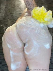 You should cum see how tiny my hole is compared to these fat cheeks part 1