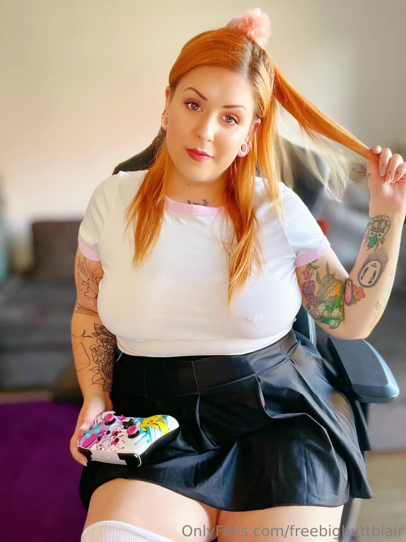 Free cock rate for the next 5 people to join my xxx page bigbuttblair part 1 