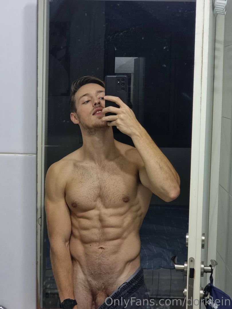 What do u wish to dream of tonight 