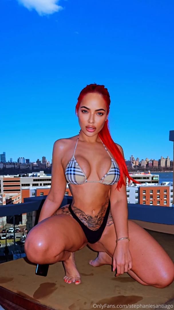 Somethin to start your week off righttt 