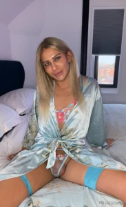 50 off with this link come and undress me i need your mouth https