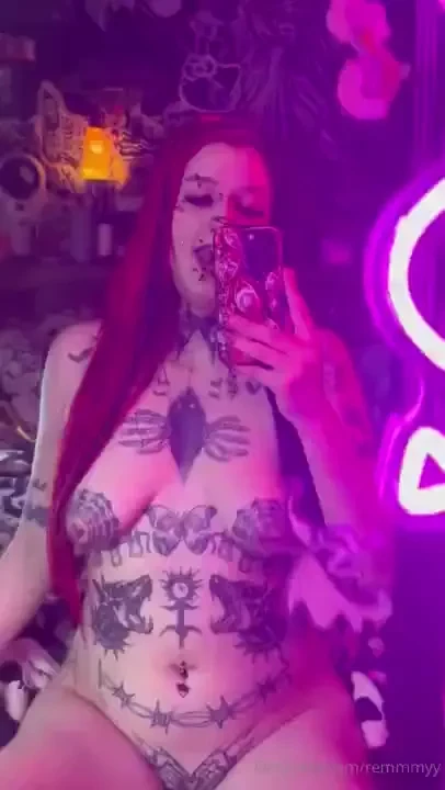 Message me on what kind of content you wanna see more of on my page part 30 