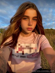 Kinky little slut stella_free loves to fill her holes her pink holes part 298