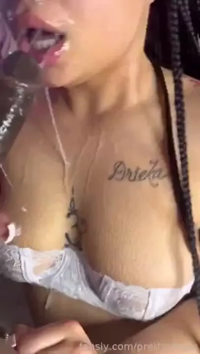 Gagging on two dicks i love devouring two dicks 