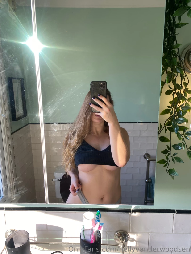 I woke up extremely horny today amp i will be available for the next 